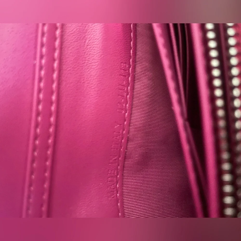Dior wallet on chain- brand new!